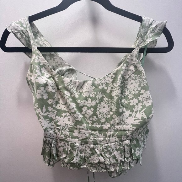 Eyes On The Prize Lace-Up Back Ruffle Crop Top - Floral Print Green - Picture 3 of 6